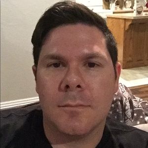 Meet your Posher, Adam